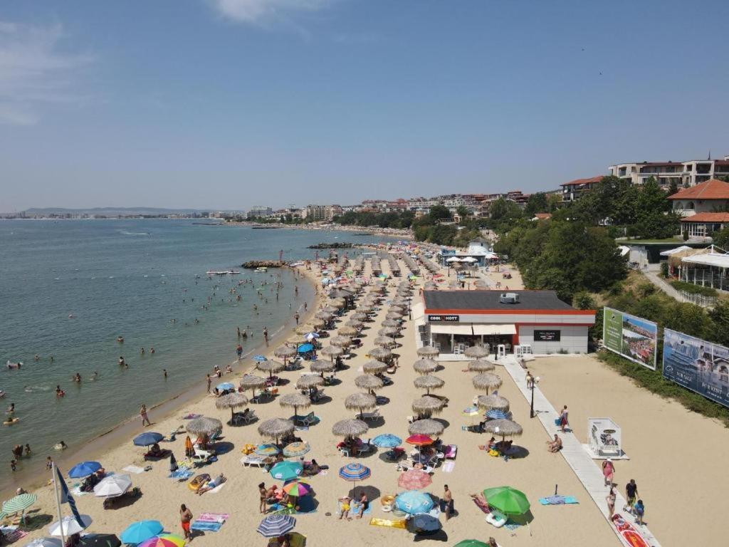 Horizon 10 'В' Apartment Sveti Vlas Exterior photo
